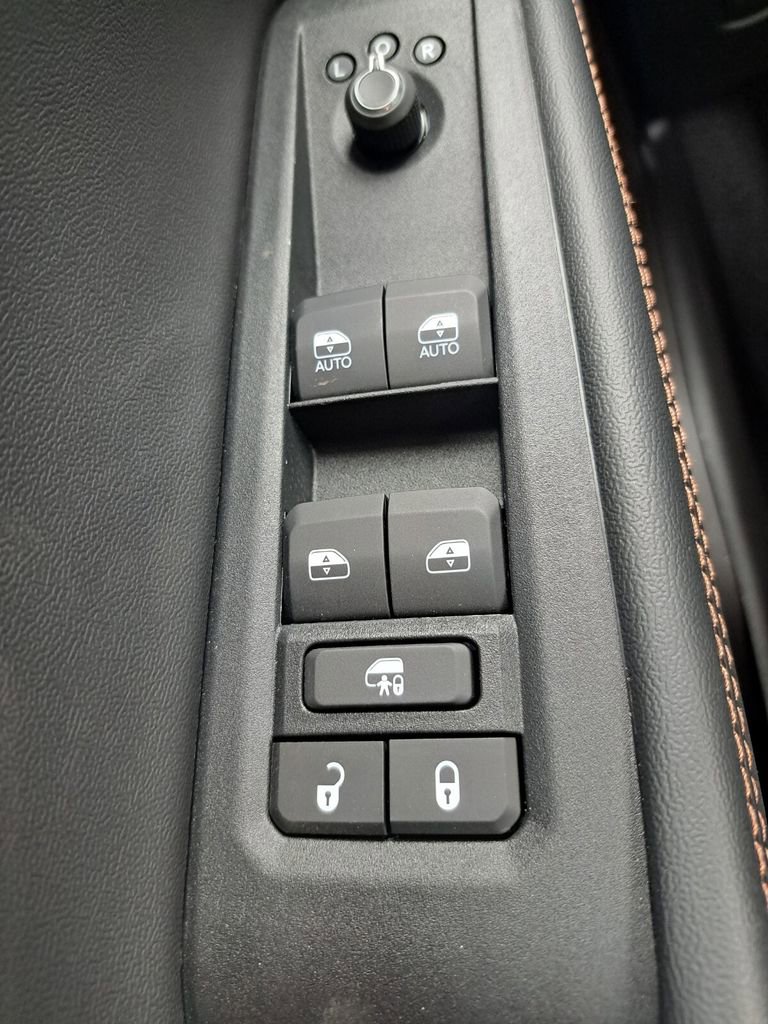 New 2026 Jeep Cherokee Limited AWD/4WD image 14