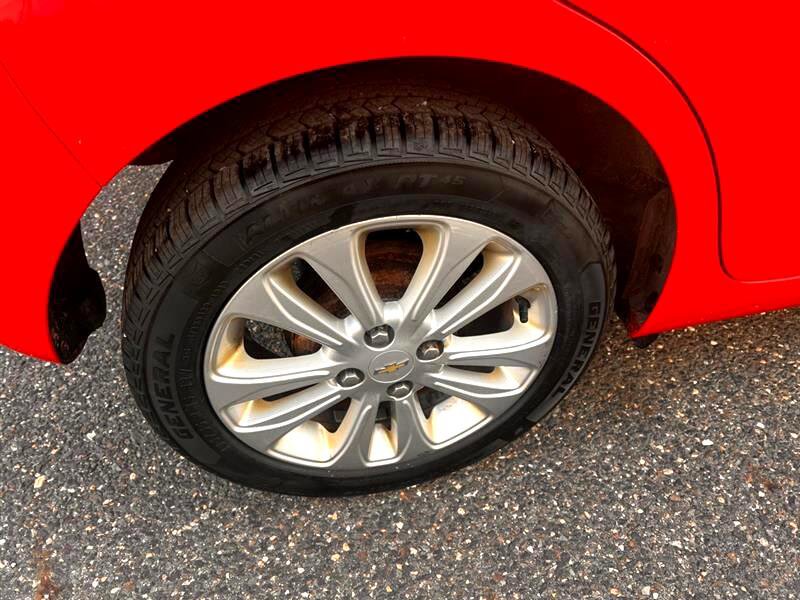 Used 2016 Chevrolet Spark LT image 36