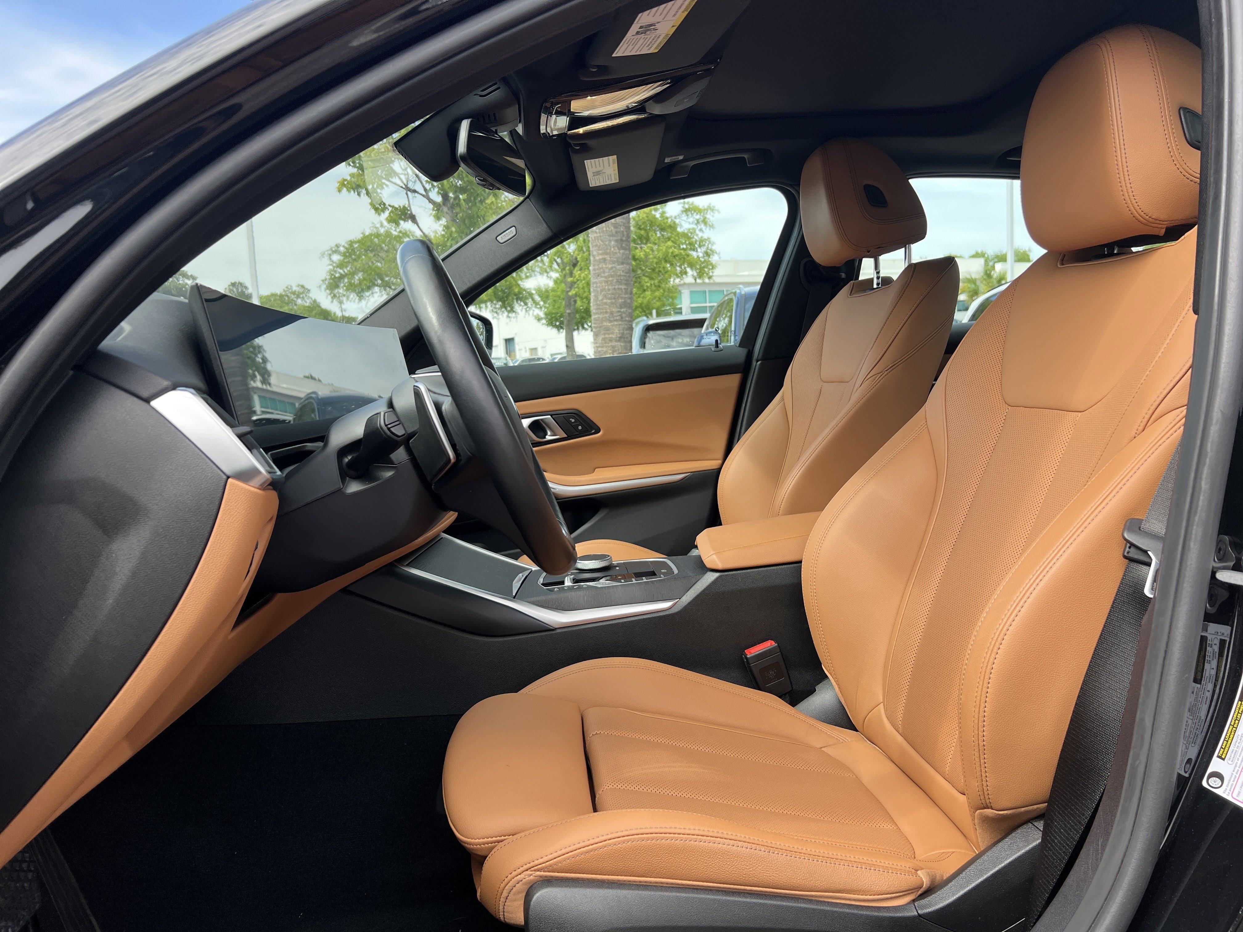 Certified 2024 BMW 330i Sedan RWD image 16