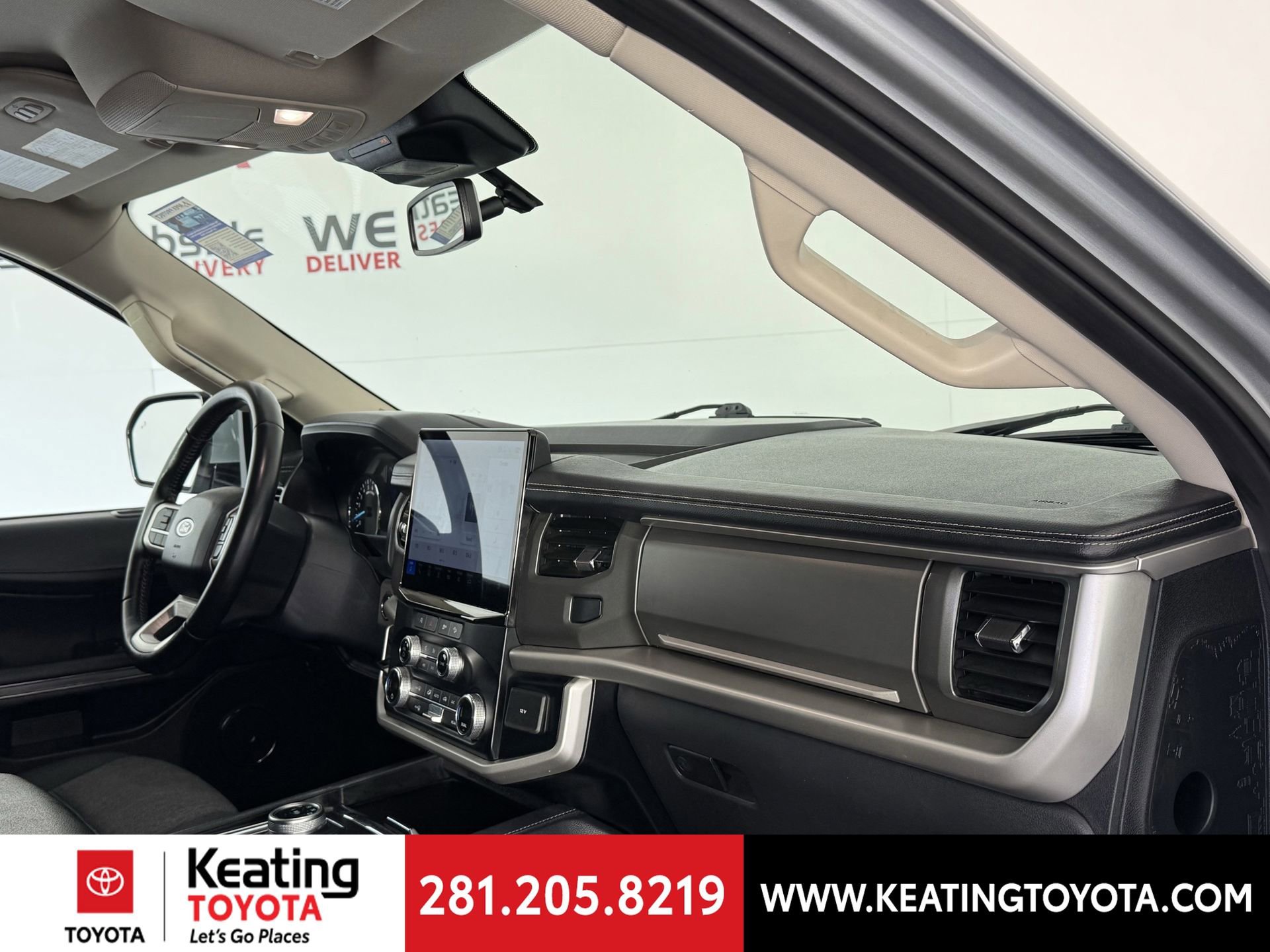 Used 2024 Ford Expedition XLT image 21