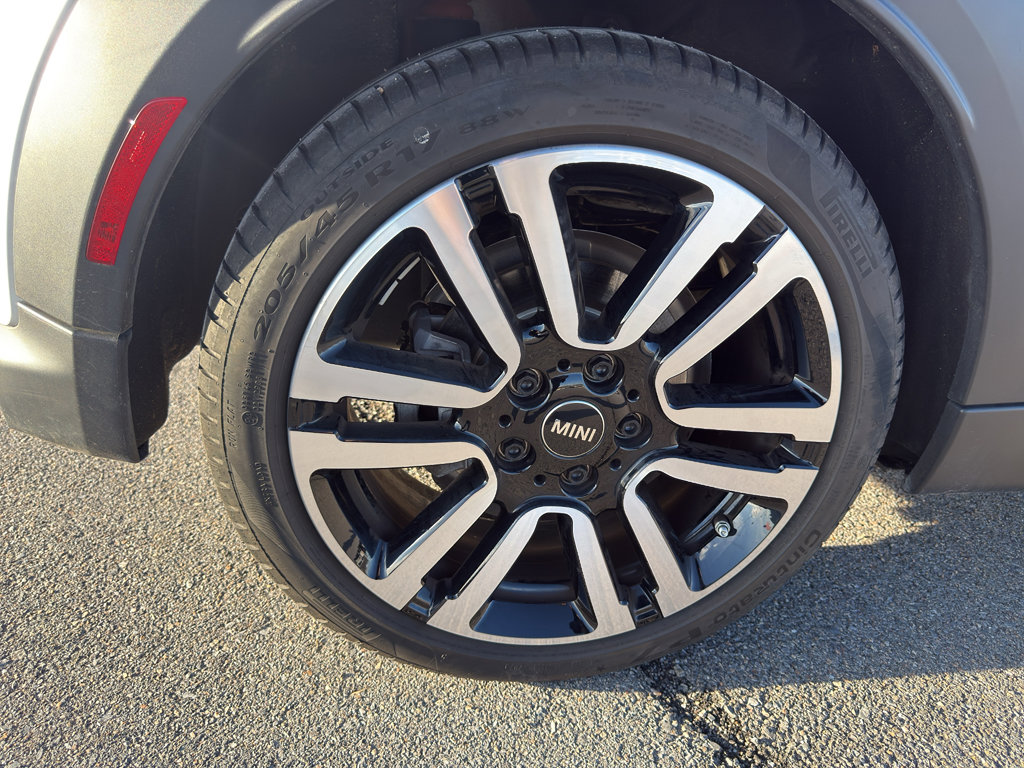 Used 2024 MINI Cooper S image 13