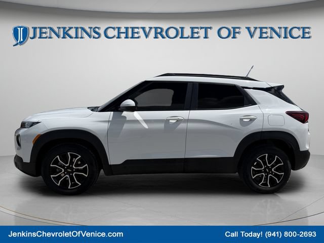 Used 2023 Chevrolet TrailBlazer ACTIV w/ Convenience Package FWD image 9