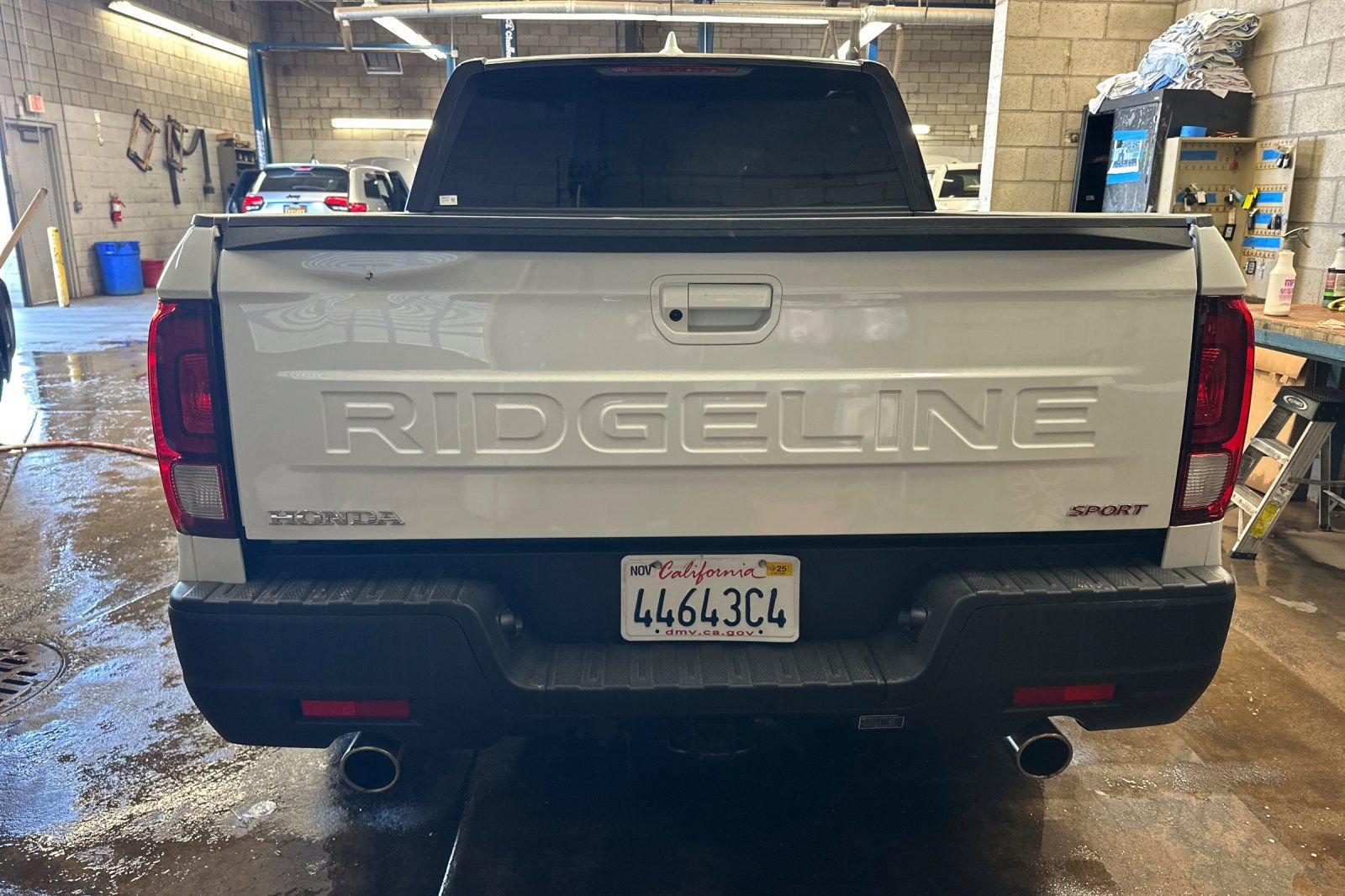 Used 2024 Honda Ridgeline Sport image 6