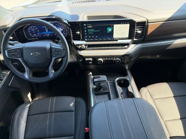 Used 2024 Chevrolet Silverado 1500 High Country w/ Midnight Edition image 18