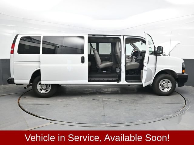 Used 2024 Chevrolet Express 3500 LS RWD image 46