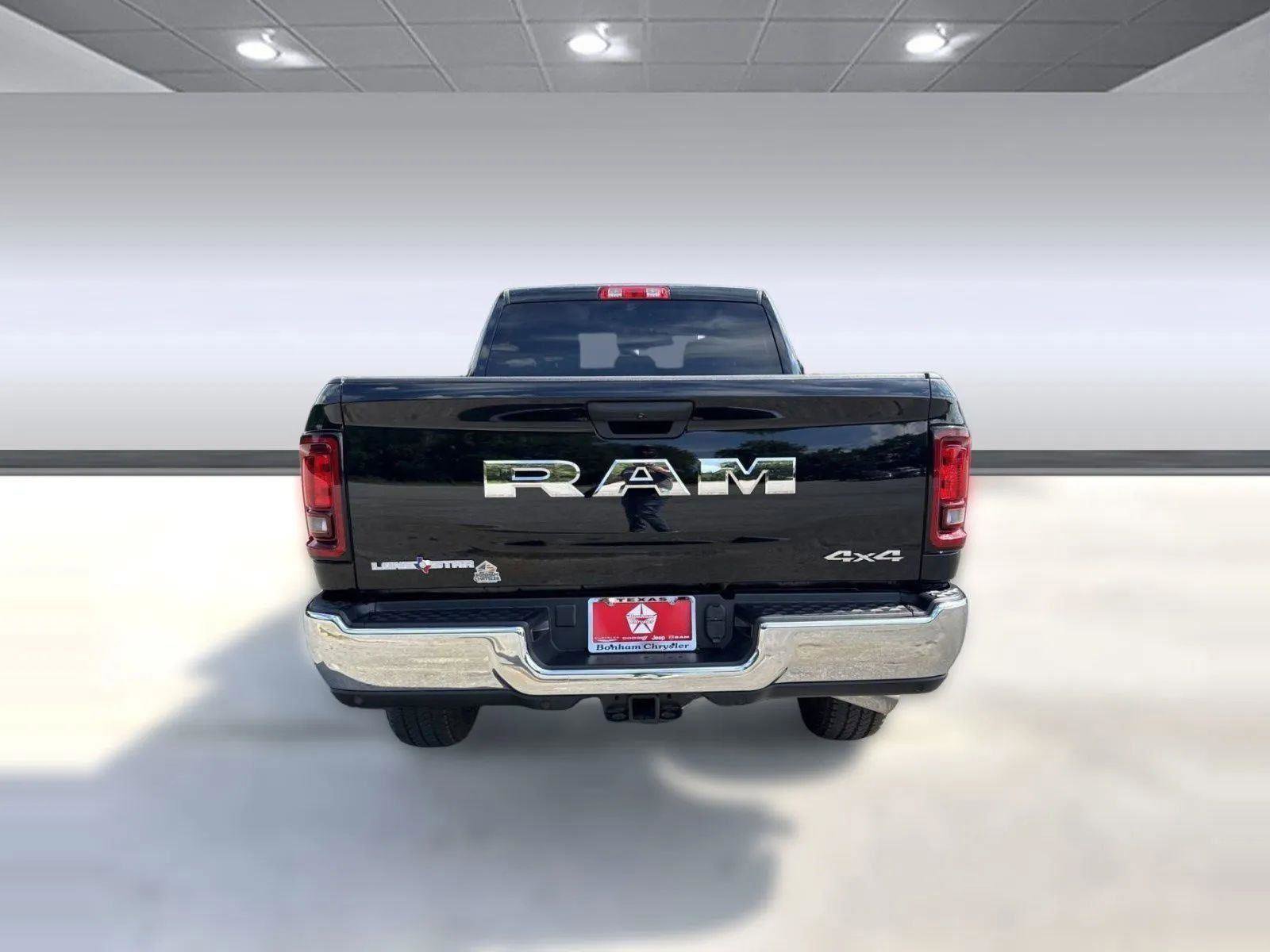 New 2025 RAM 2500 Lone Star image 8