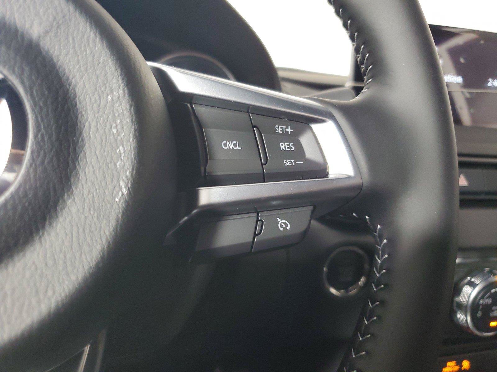 New 2026 MAZDA MX-5 Miata RF Grand Touring RWD image 19