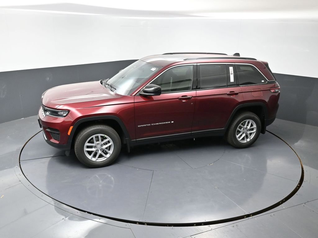 New 2025 Jeep Grand Cherokee Laredo X w/ Luxury Tech Group I image 44