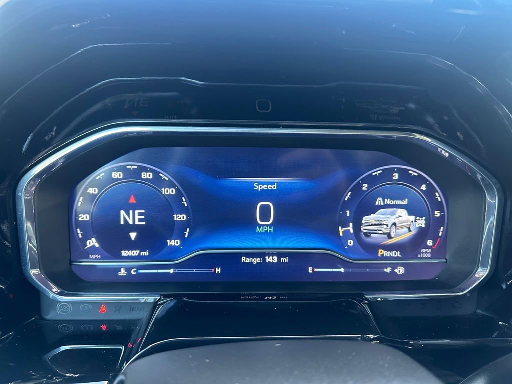 Used 2024 Chevrolet Silverado 1500 LT w/ Z71 Off-Road Package image 19