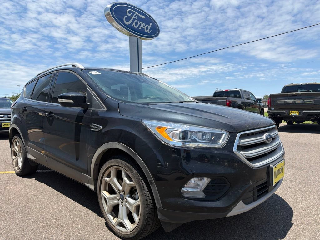 Used 2019 Ford Escape Titanium AWD/4WD image 4