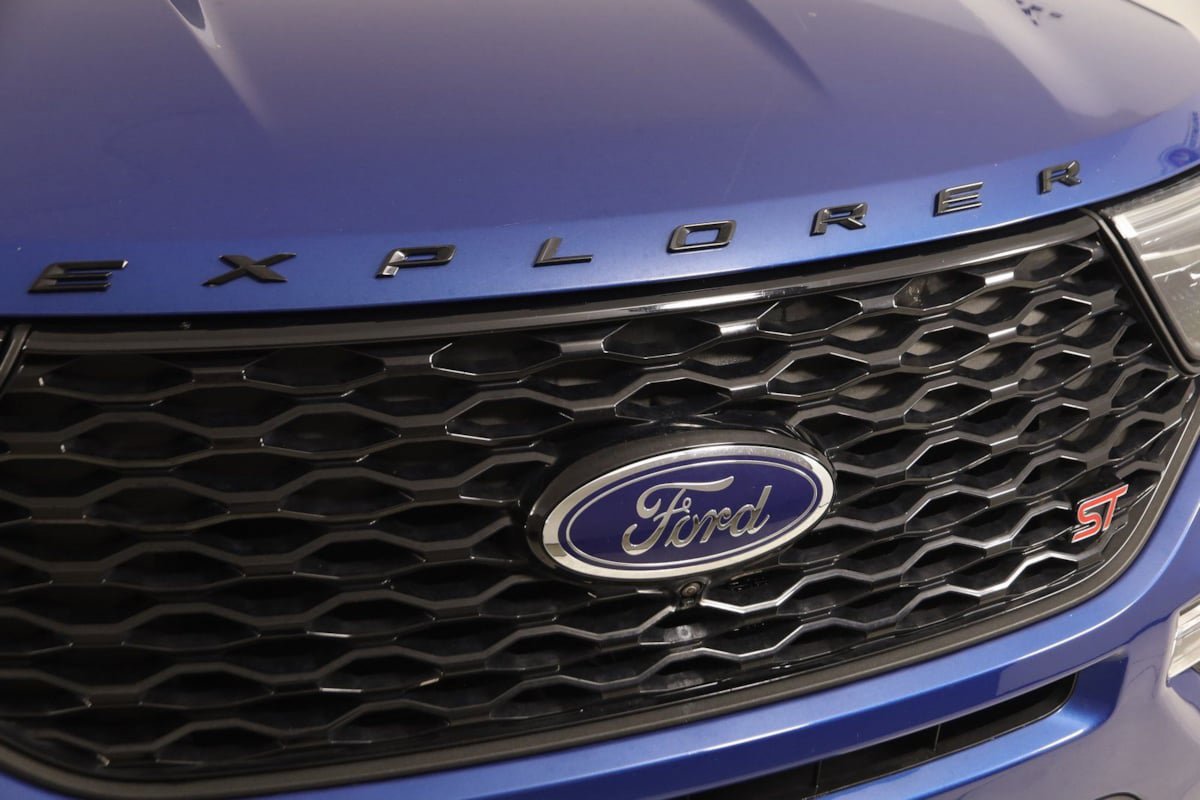 Used 2020 Ford Explorer ST w/ Premium Technology Package image 19