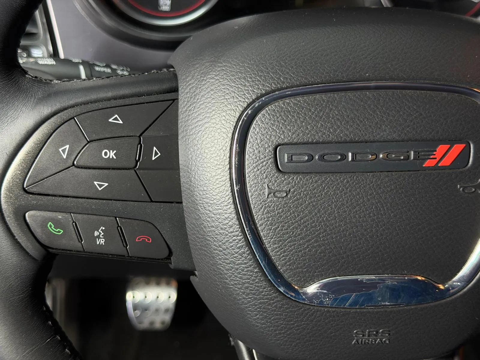 Used 2016 Dodge Challenger R/T RWD image 20
