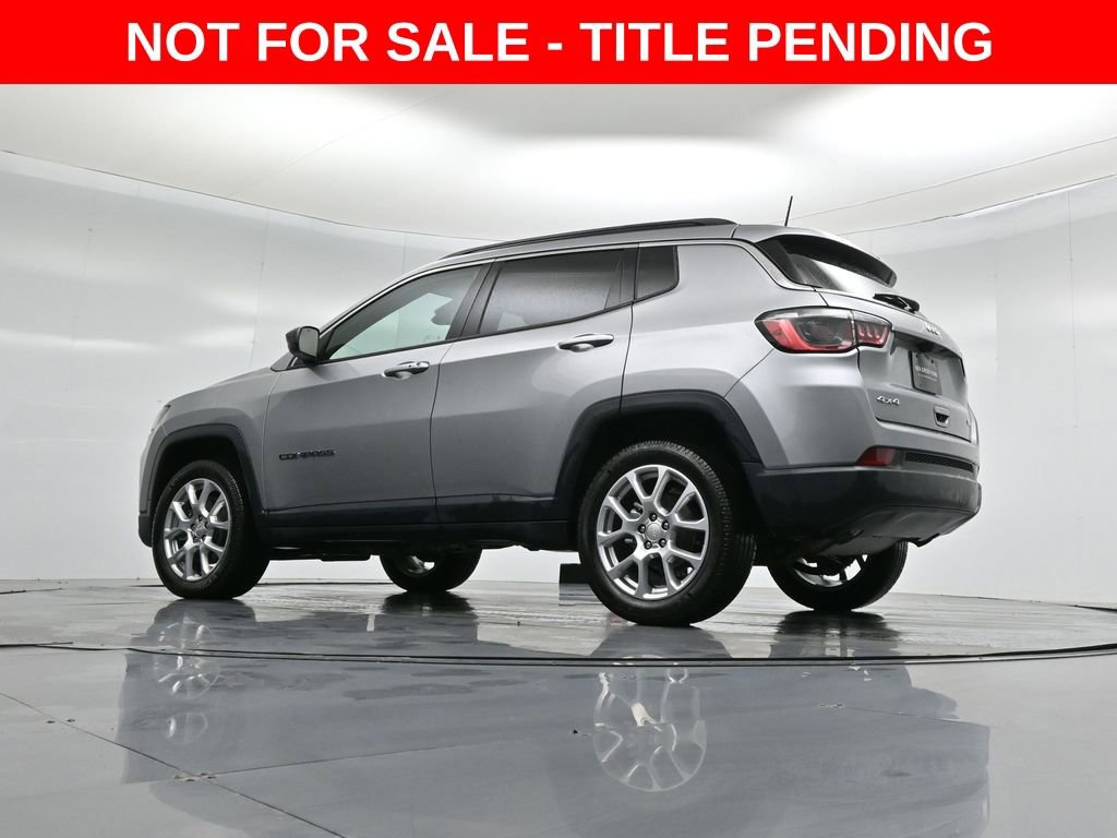 Used 2023 Jeep Compass Latitude image 44