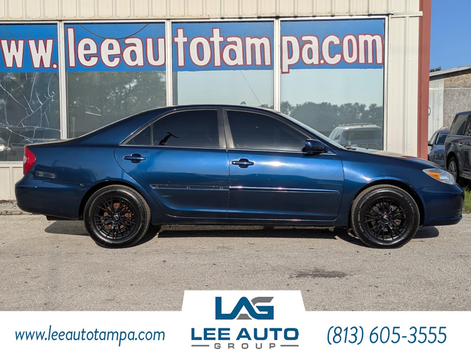 Used 2002 Toyota Camry LE FWD image 2