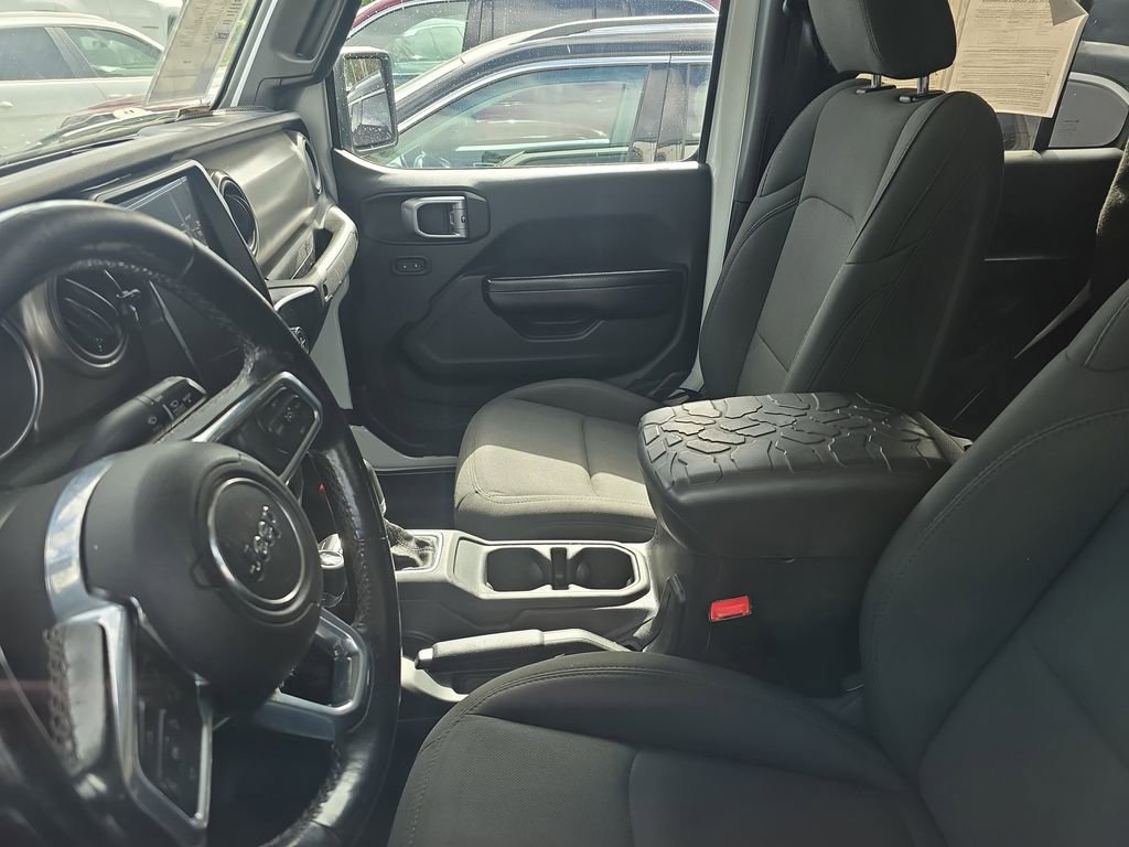 Used 2020 Jeep Gladiator Sport w/ Quick Order Package 24S image 13