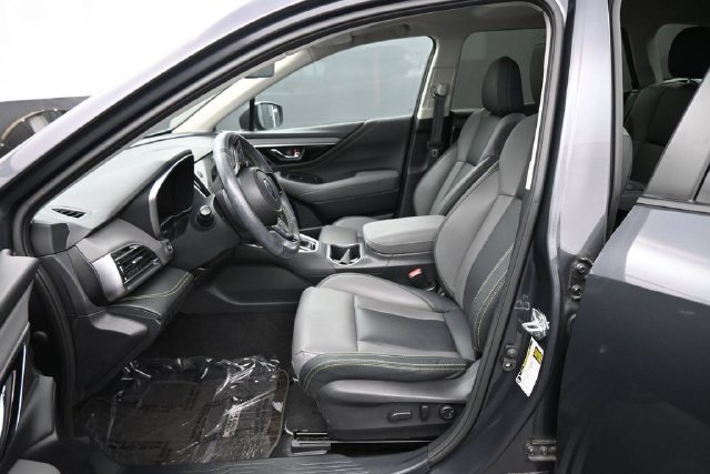 Used 2024 Subaru Outback Onyx Edition AWD/4WD image 21
