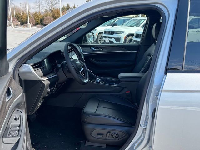 New 2026 Jeep Grand Cherokee Limited w/ Limited Altitude Package image 20