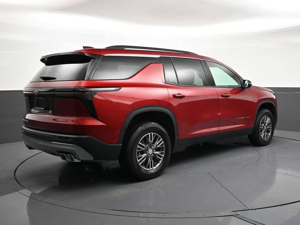 Certified 2026 Chevrolet Traverse LT w/ Driver Confidence Package AWD/4WD image 5