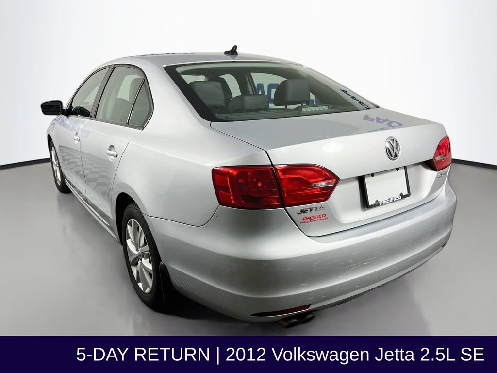 Used 2012 Volkswagen Jetta SE FWD image 6