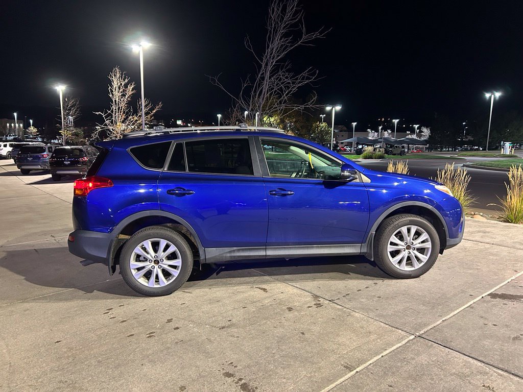 Used 2014 Toyota RAV4 Limited w/ Technology Package AWD/4WD image 10