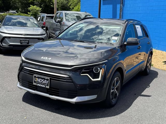 Used 2023 Kia Niro EX FWD image 5