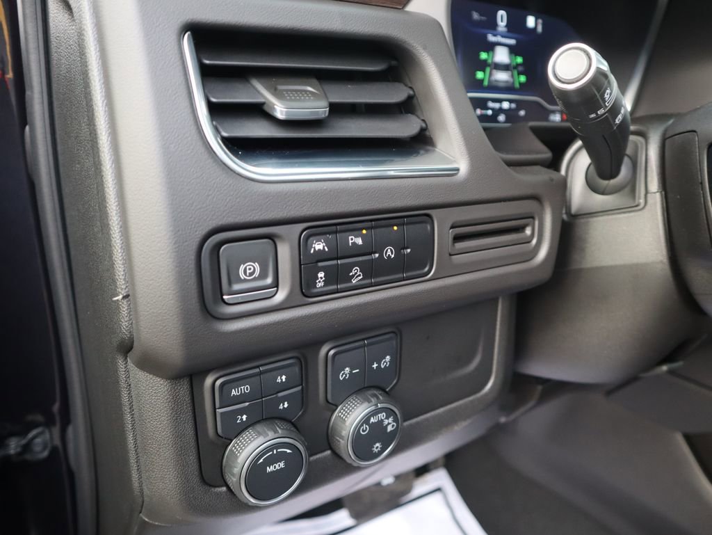 Used 2023 Chevrolet Tahoe Z71 image 32