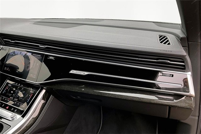 Used 2025 Audi Q7 3.0T Premium Plus w/ Premium Plus Package image 16