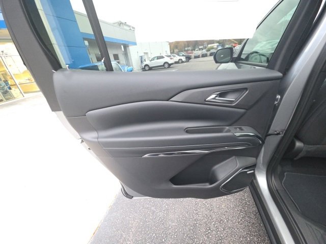 New 2026 Chevrolet Traverse LT image 23