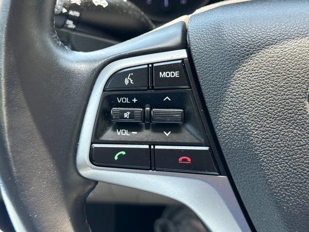 Used 2017 Hyundai Elantra Value Edition w/ Cargo Package FWD image 29