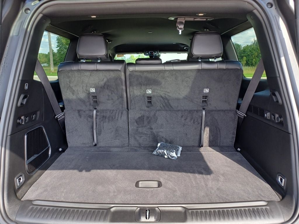 New 2026 Jeep Grand Wagoneer 4WD image 30