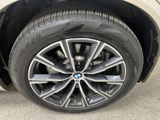 Used 2019 BMW X5 xDrive40i w/ M Sport Package image 16