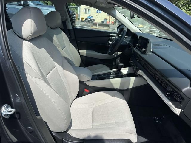 Used 2025 Honda Accord SE image 7