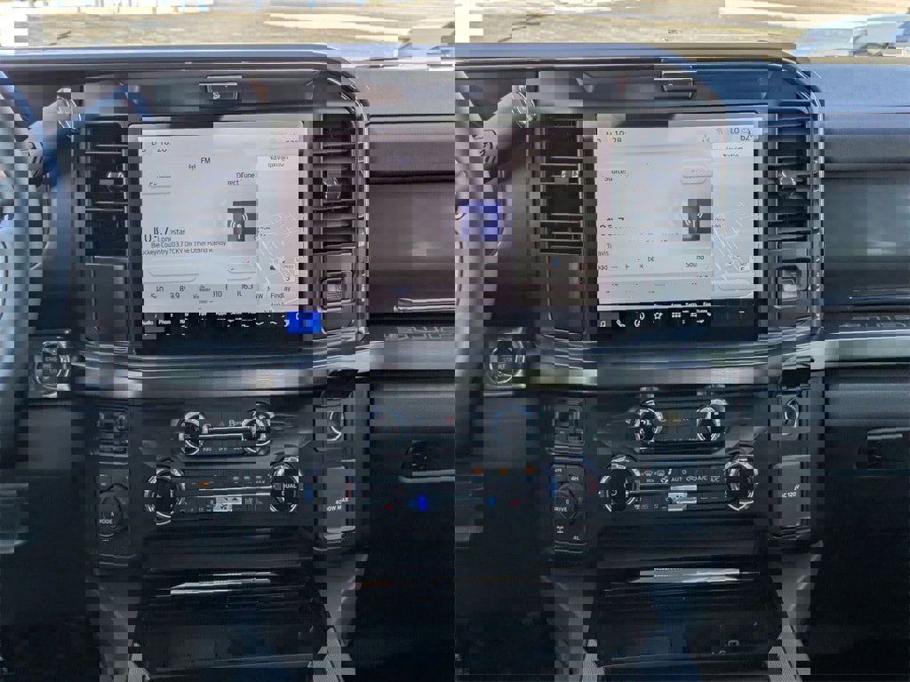 New 2026 Ford F250 Lariat w/ FX4 Off-Road Package image 13