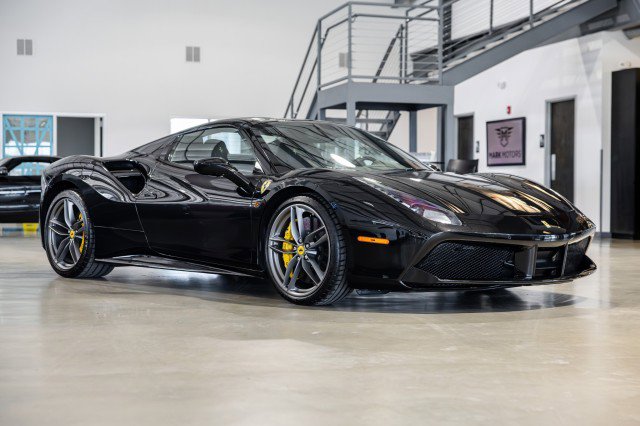 Used 2018 Ferrari 488 Spider RWD image 8