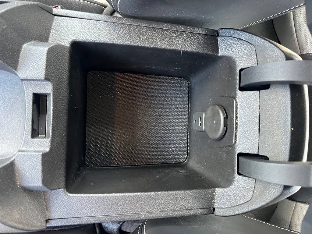 Used 2012 Chevrolet Camaro SS RWD image 29