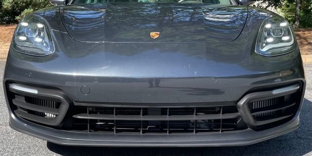 Used 2021 Porsche Panamera image 11