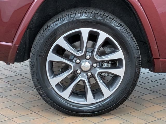 Used 2018 Jeep Grand Cherokee Overland image 10