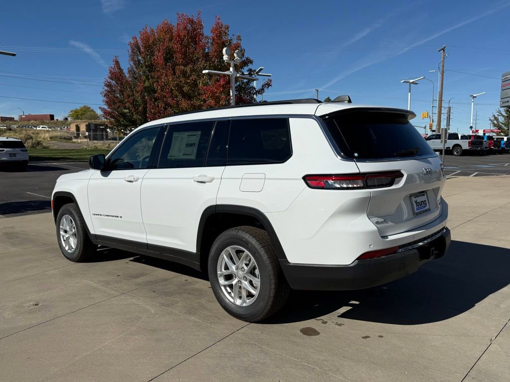 New 2025 Jeep Grand Cherokee L Laredo w/ Trailer Tow Package image 10