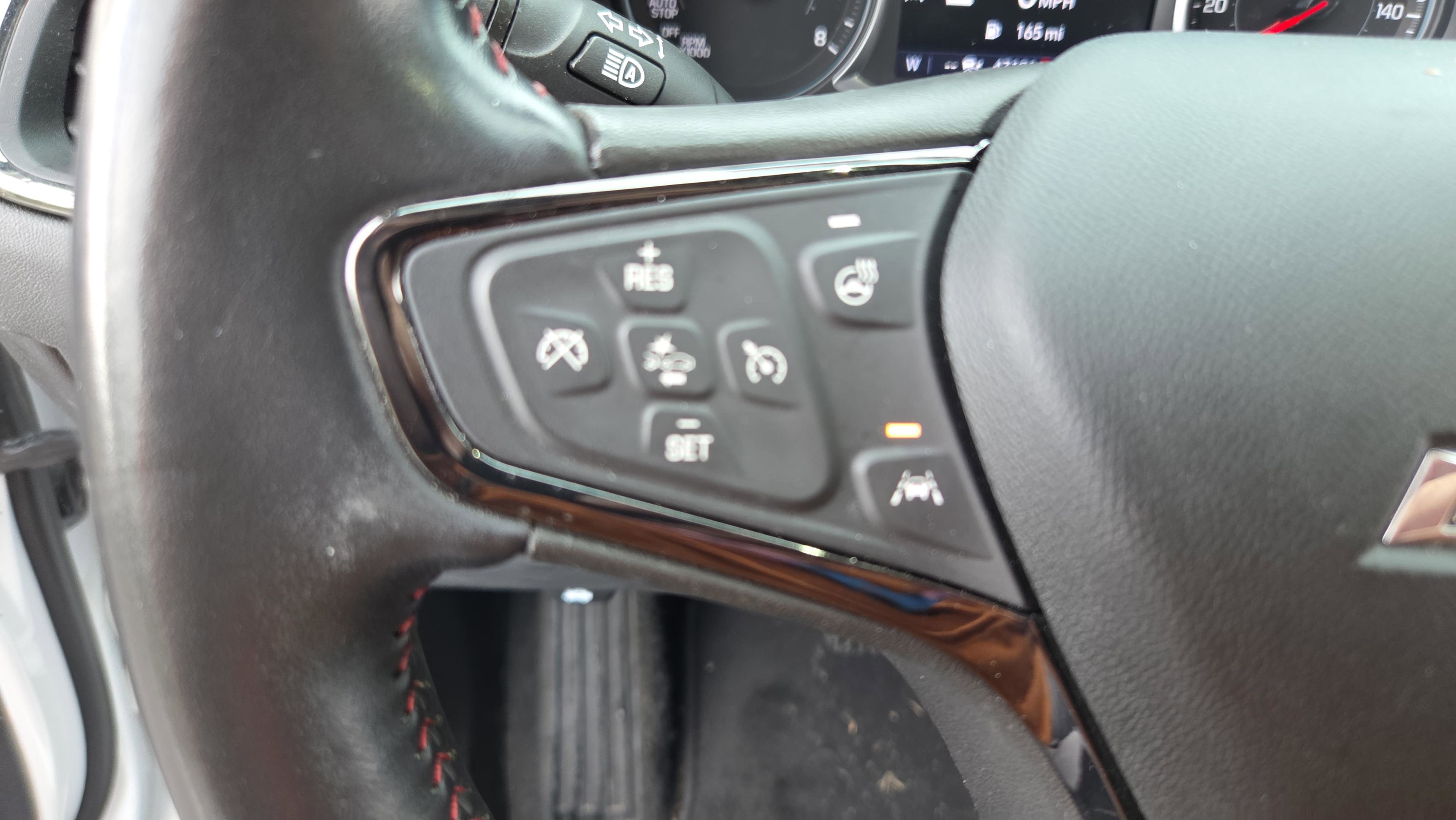 Used 2022 Chevrolet Equinox RS w/ RS Leather Package image 25