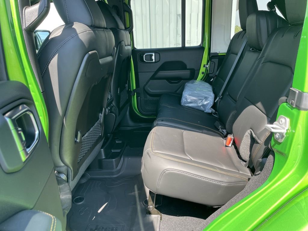 New 2025 Jeep Wrangler Unlimited Rubicon 392 image 18