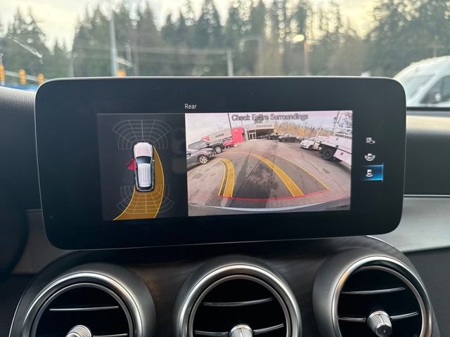 Used 2021 Mercedes-Benz GLC 300 4MATIC image 28