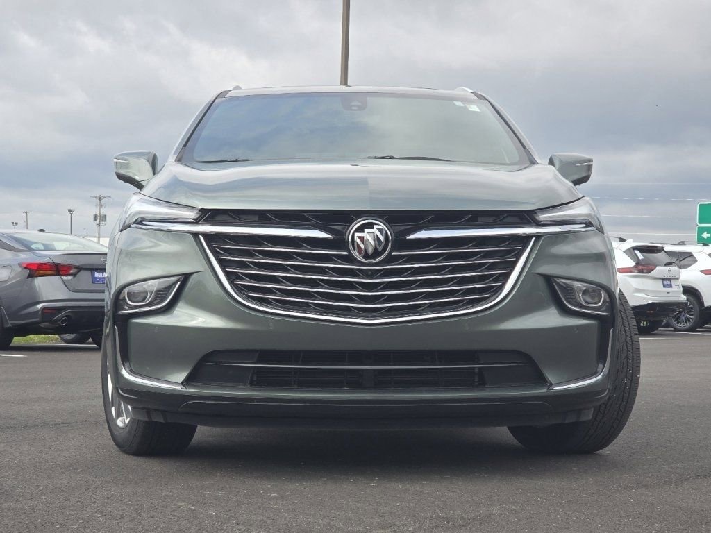 Used 2023 Buick Enclave Premium w/ Experience Buick Package image 9
