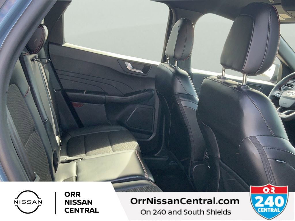 Used 2025 Ford Escape ST-Line Select image 12