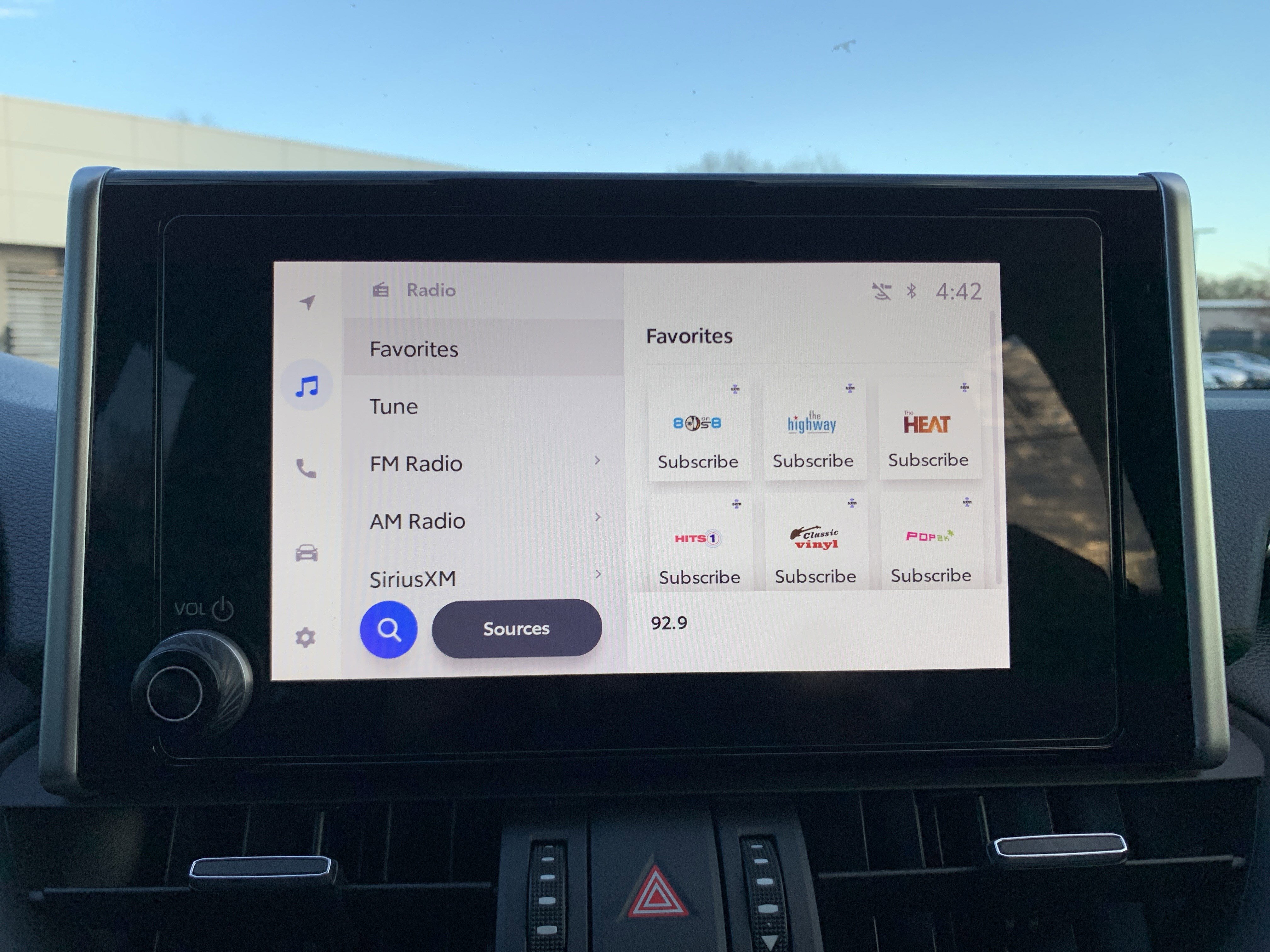 Used 2024 Toyota RAV4 XLE Premium image 23