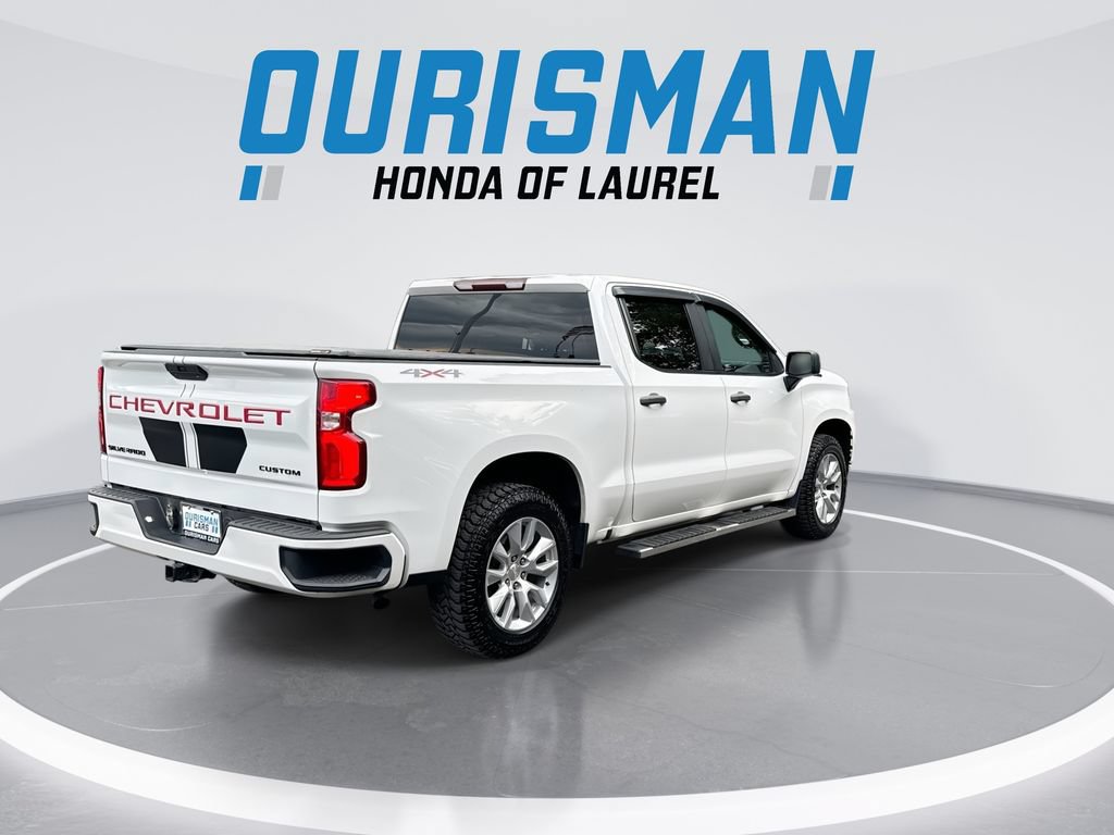 Used 2020 Chevrolet Silverado 1500 Custom w/ Custom Value Package AWD/4WD image 8