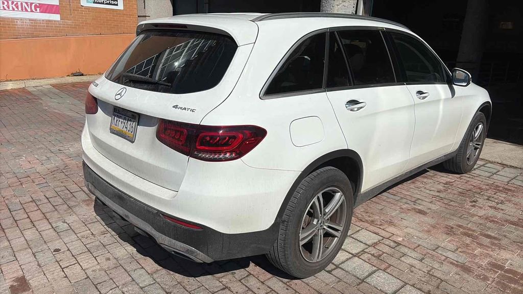 Used 2020 Mercedes-Benz GLC 300 4MATIC image 7