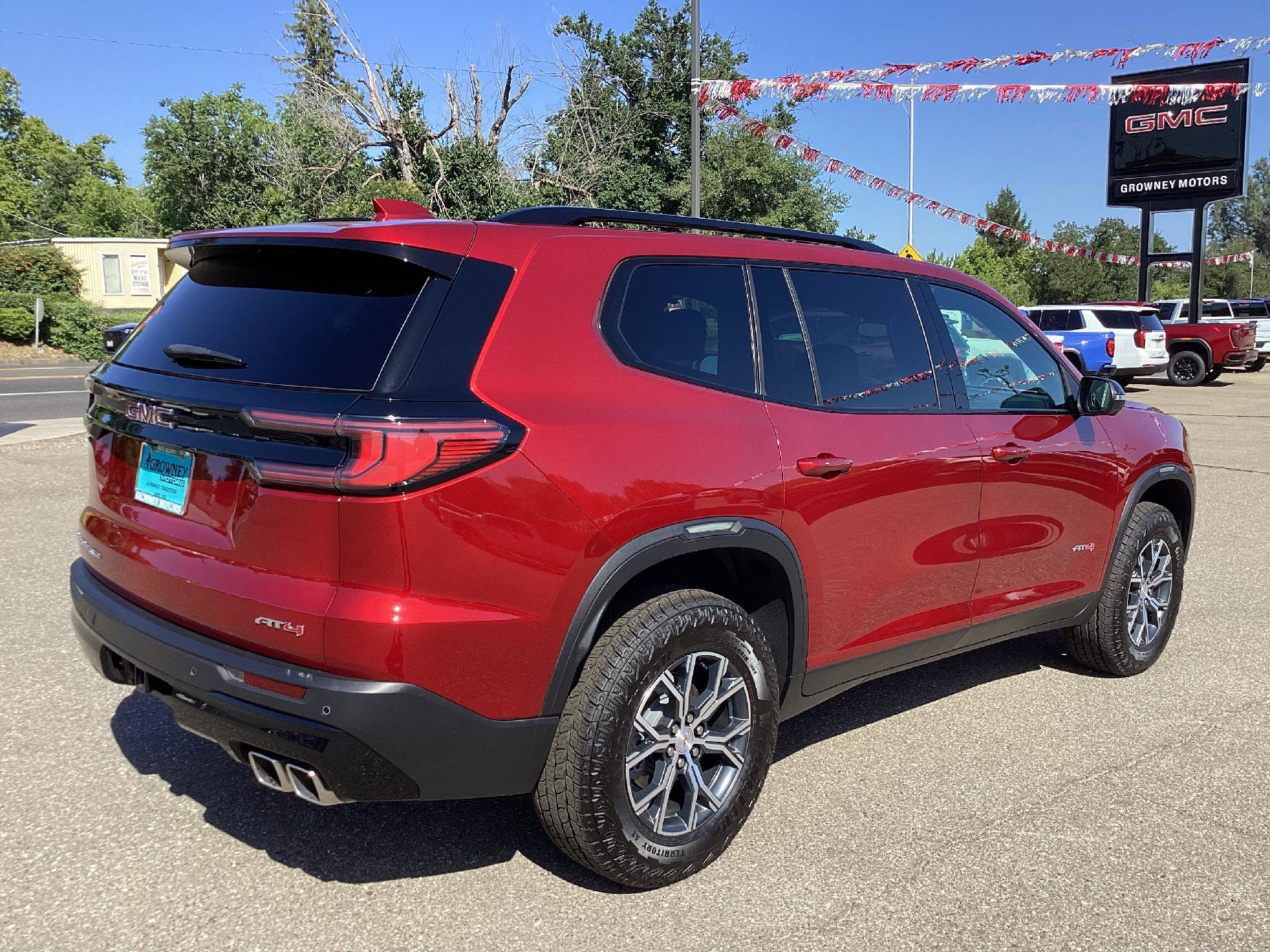 New 2025 GMC Acadia AT4 AWD/4WD image 7