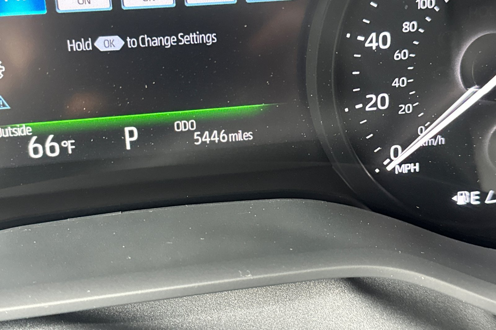 Certified 2026 Toyota Sienna LE FWD image 41