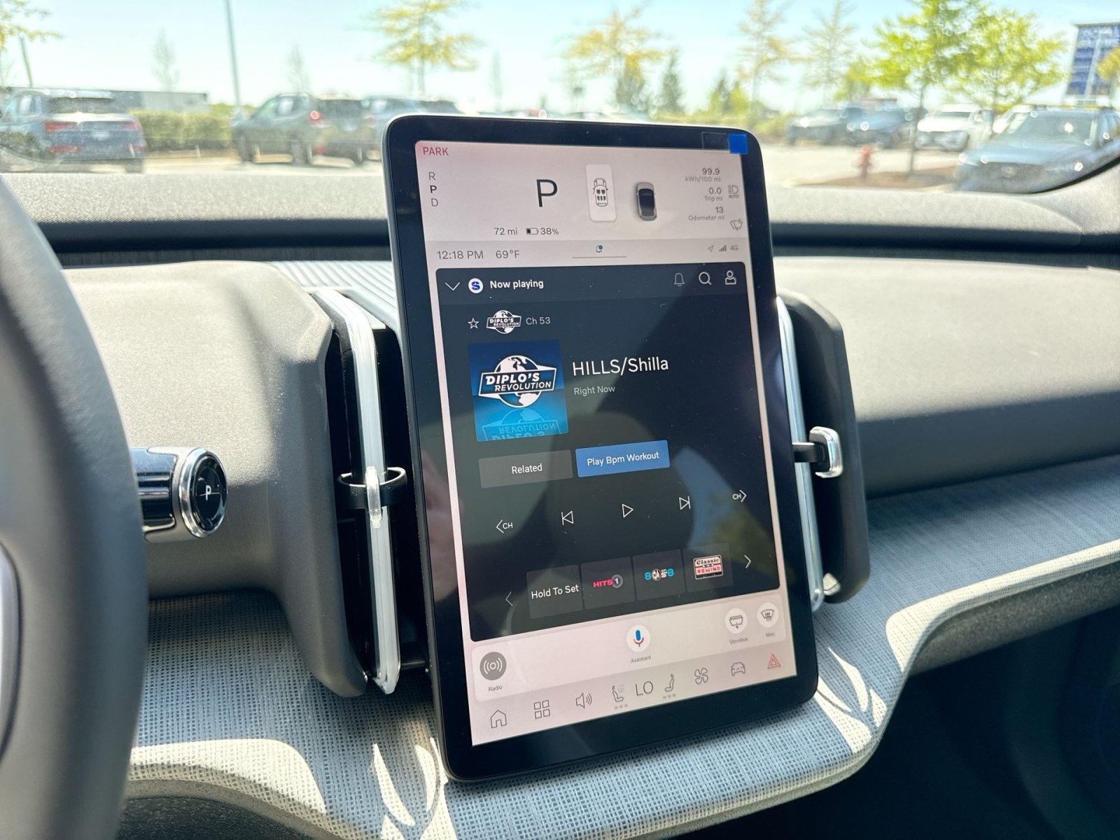 New 2026 Volvo EX30 Plus w/ Protection Package Premier AWD/4WD image 18