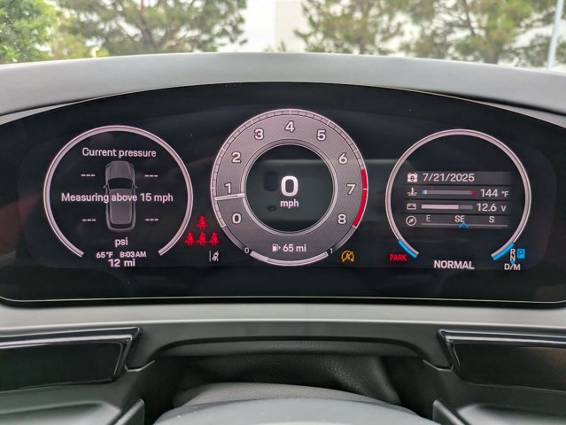 Certified 2025 Porsche Cayenne AWD/4WD image 16